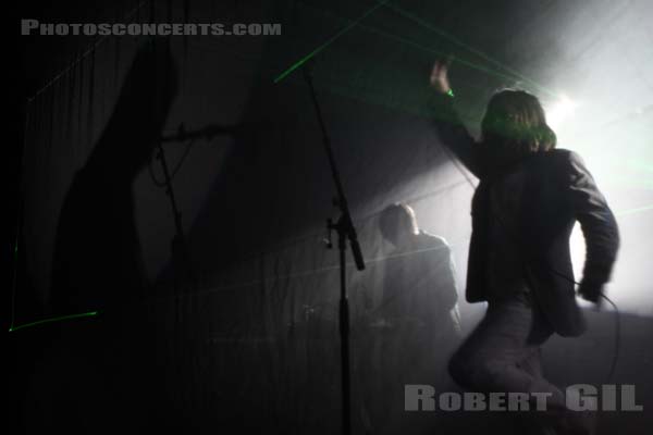 THE AMPLIFETES - 2010-05-17 - PARIS - Point Ephemere - 